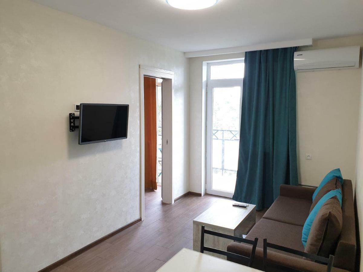 Apartment Near The Beach Batumi-Gonio Exterior foto